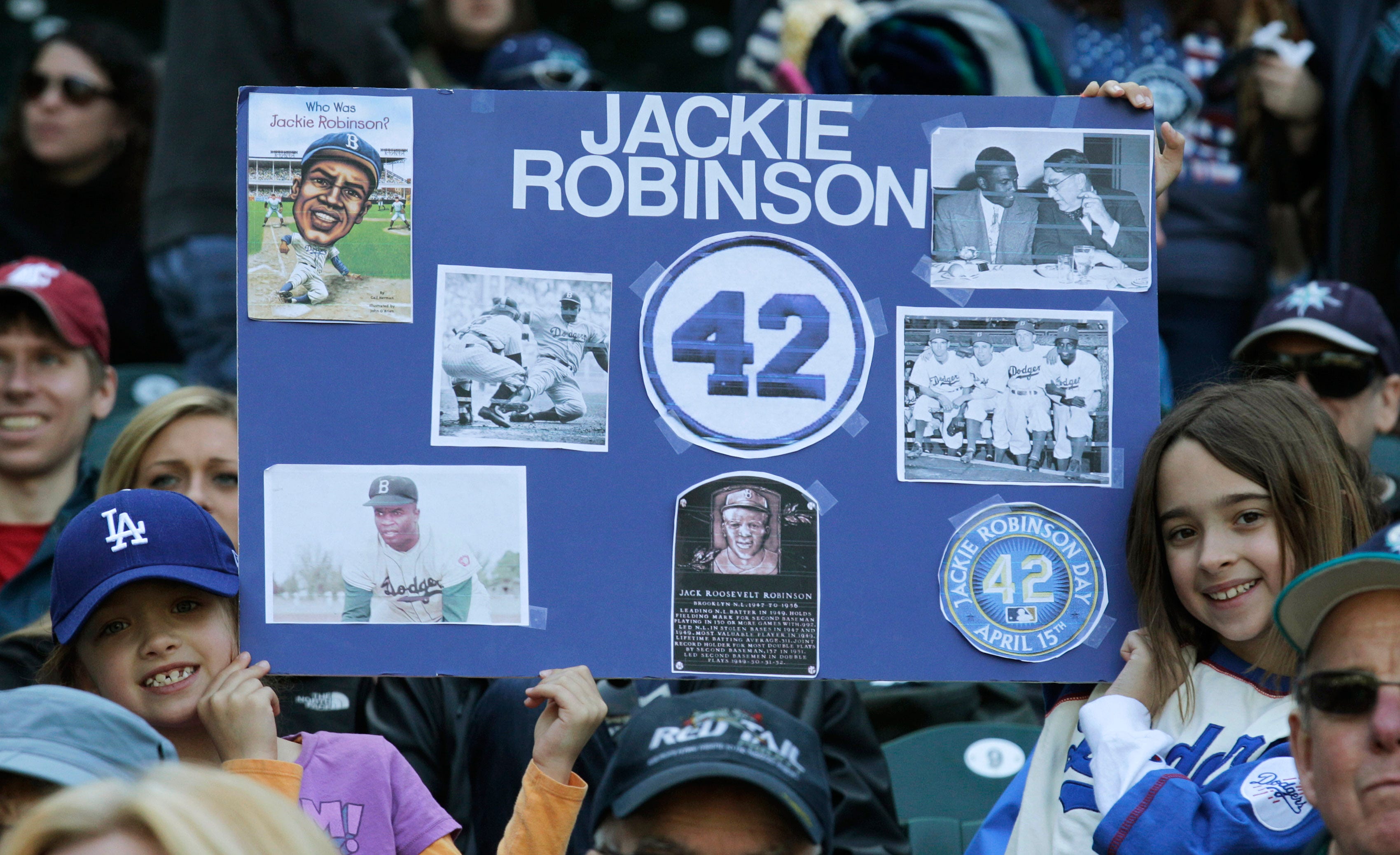 Athletics Mariners Ba_Carm.jpg